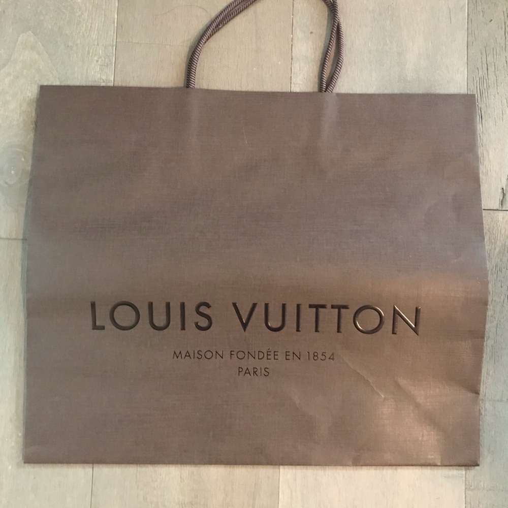 Louis Vuitton shopper